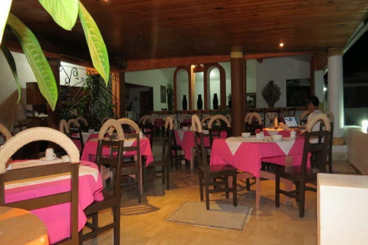 Отель Casa Del Mar Huatulco Экстерьер фото
